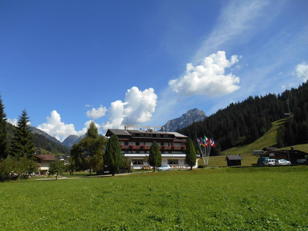 Monaco Sport Hotel Santo Stefano Di Cadore Eksteriør billede